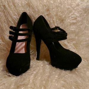 Charlotte Russe, size 8.5, black heels